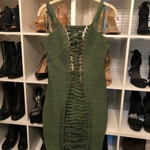 Cool tight fitting but stretchy dress w/ open back